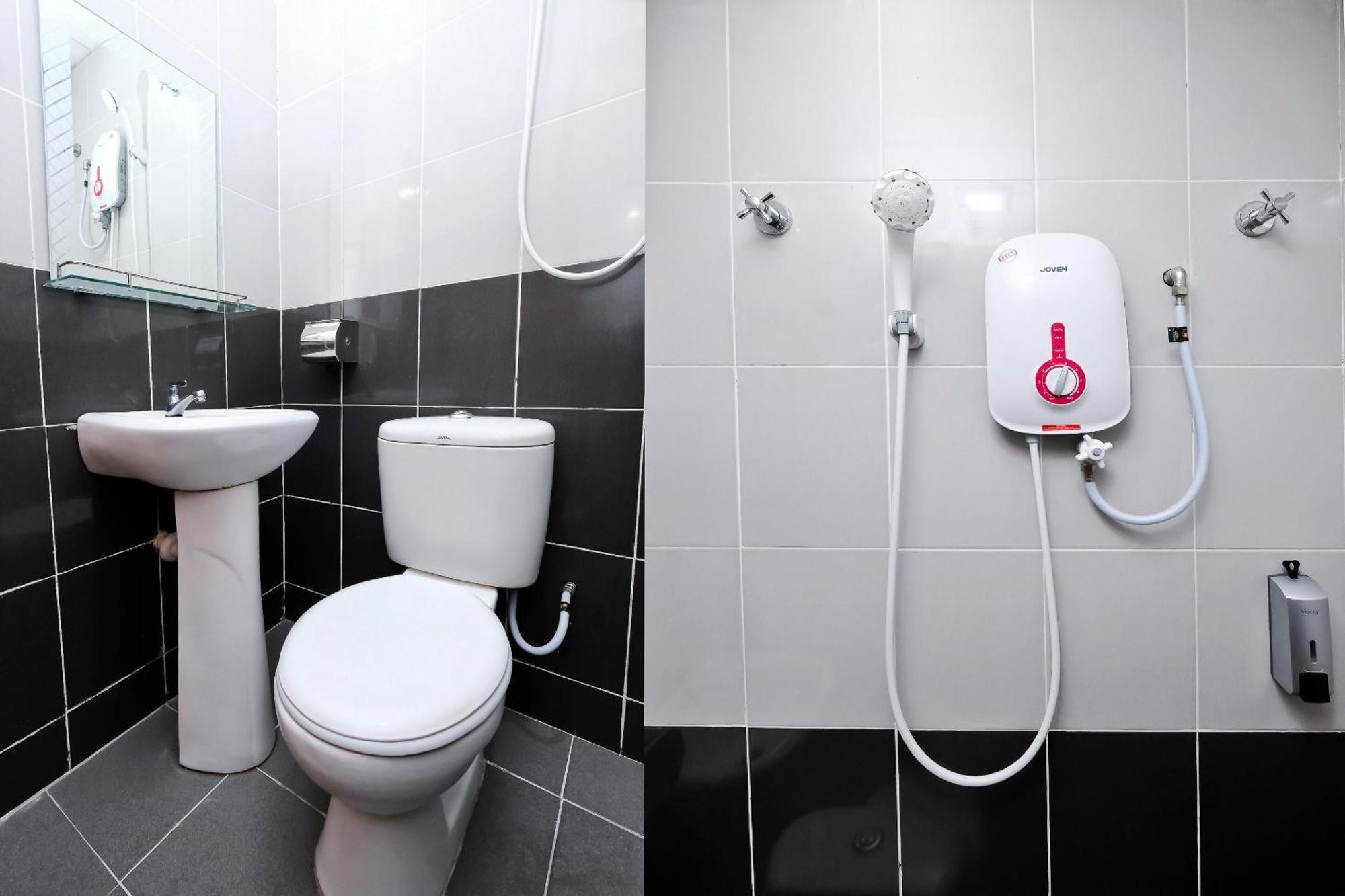 Oyo 714 Arina Hotel Бангі Екстер'єр фото